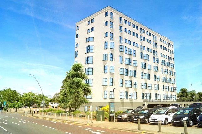 Flat to rent in Enterprise House, 149-151 High Road, Romford RM6