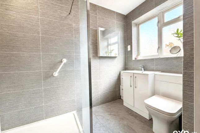 2, Wellgate Road, Luton photo 2