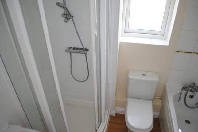 End terrace house to rent in Chapel Road, Poole