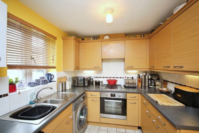 4, Addison Mews, Warwickshire photo 4