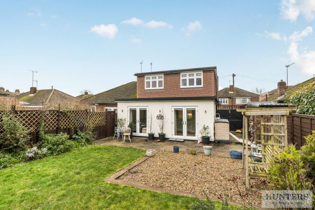 8, Foresters Crescent, Bexleyheath photo 3
