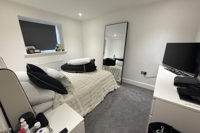 Flat 2, William Moss, Nightingale Road, Hitchin photo 3