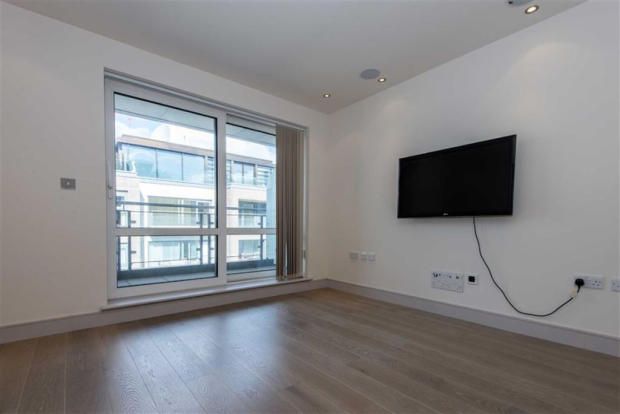 Flat to rent in Compass House, Chelsea Creek, 5 Park Street, London
