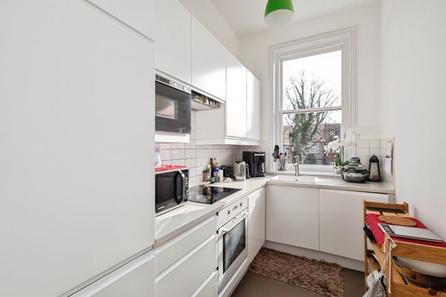 Flat 2, Dane House, 8, Kinnaird Road, Manchester photo 3