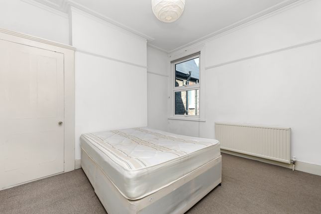 36a, Oakmead Road, London photo 4