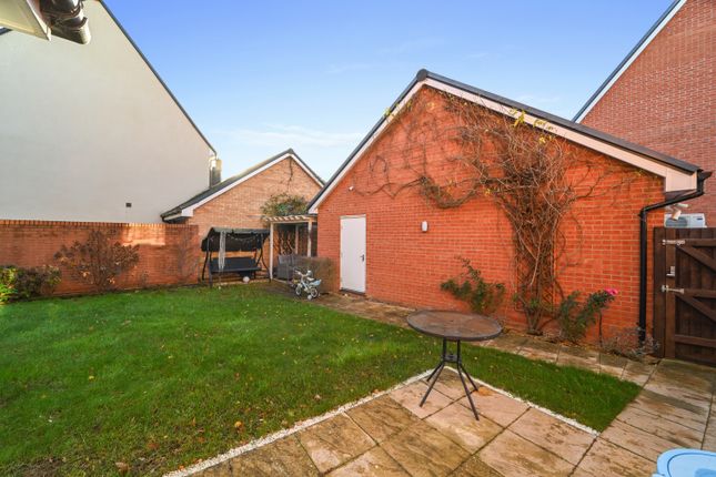 11, Ernest Fancy Lane, Colchester photo 2