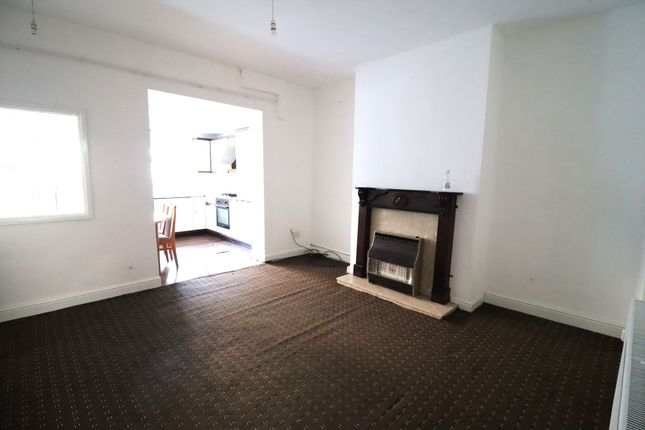 29 Belfield Road, Accrington photo 4