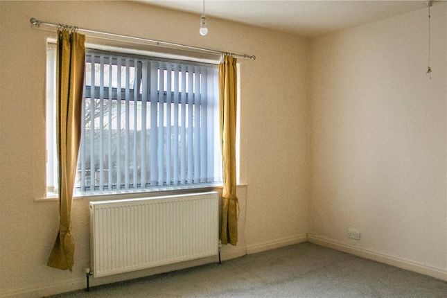 95, Broomhill Avenue, West Yorkshire photo 4