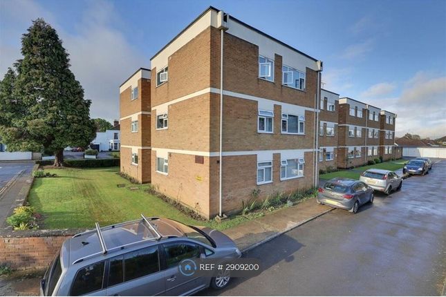 The Cedars, Hucclecote Road, Gloucester photo 5