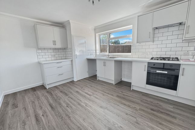 57 Wellington Road, Newport photo 3