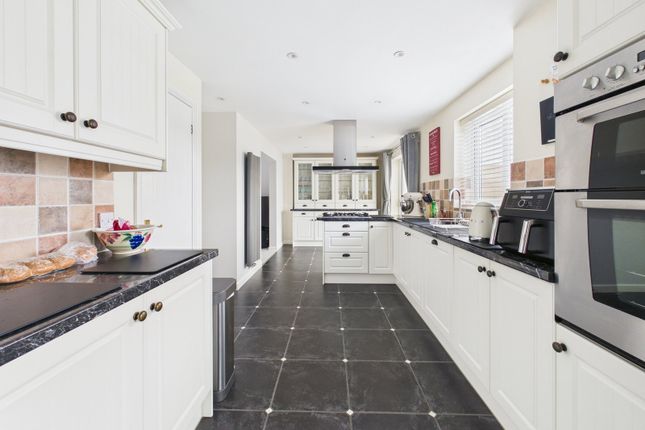 6, Foxglove Way, Coleford photo 4