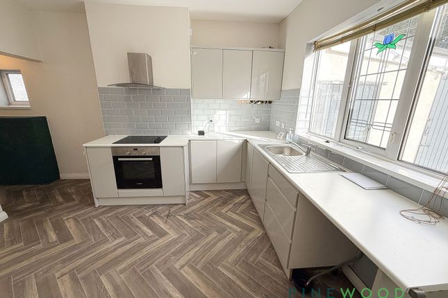 19 Welbeck Road, Chesterfield photo 4