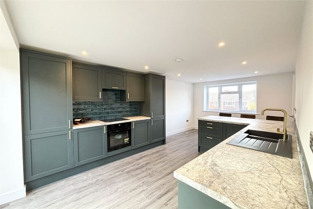 47a, Studland Park, Westbury photo 4
