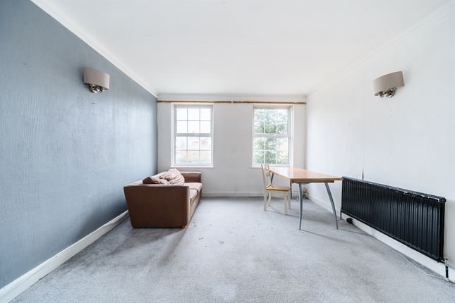 Flat for sale in Aylmer Road, London