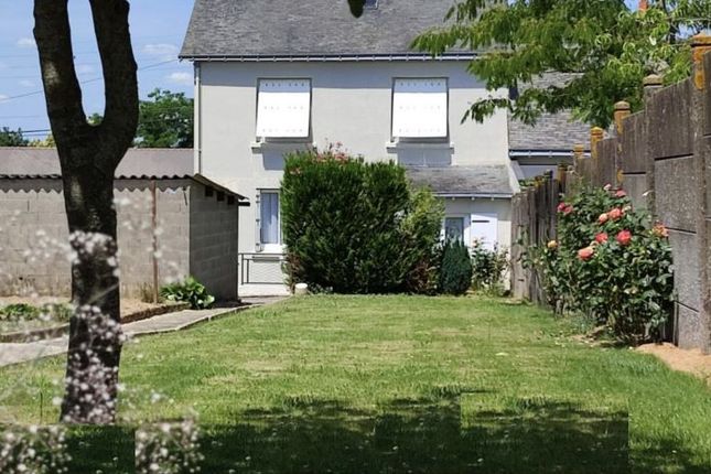 Thumbnail Property for sale in Chateaubriant, Pays-De-La-Loire, 44110, France