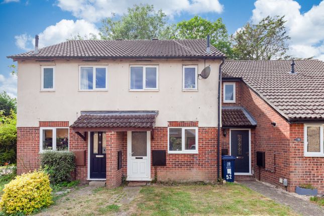 Thumbnail Terraced house for sale in Broadfields, Littlemore, Oxford