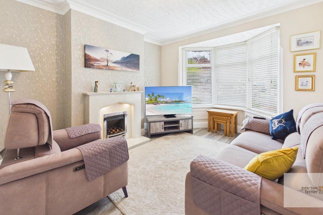 324, Holcombe Road, Greenmount photo 3