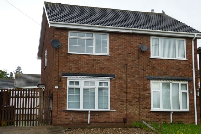 Thumbnail Semi-detached house to rent in Valley View Drive, Bottesford, Scunthorpe