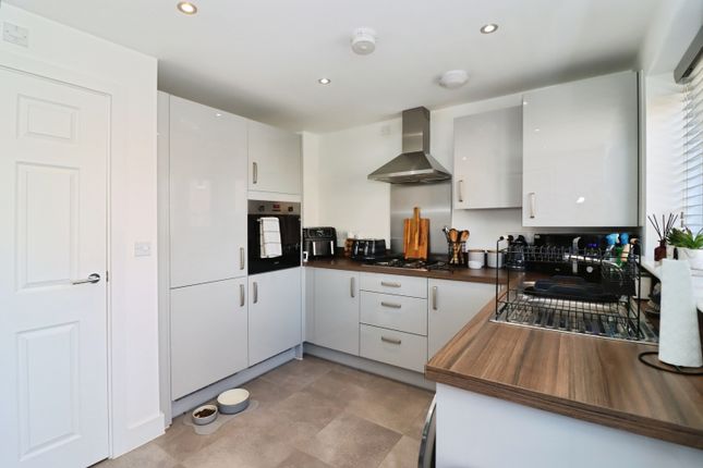 58, Feld Lane, Chesterfield photo 2