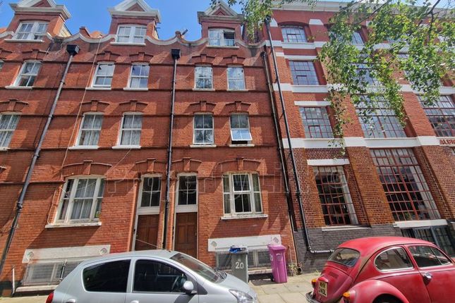 Thumbnail Property for sale in East Tenter Street, London