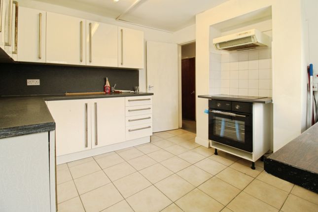 23, LEICESTER photo 2