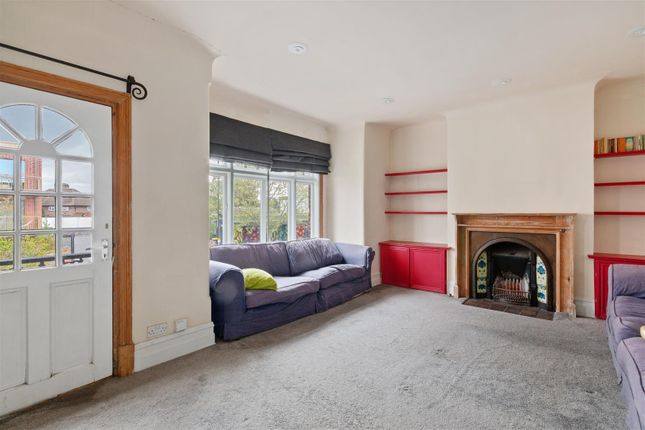 351a, Kingston Road, Wimbledon Chase photo 2