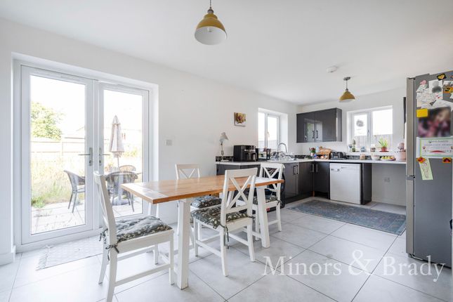 8a Sutton Crescent, Norwich photo 2