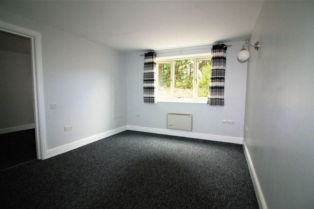 Flat for sale in Main Road, Boughton, Newark