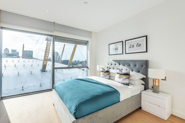 1 UPPER RIVERSIDE, Cutter Lane, London photo 3