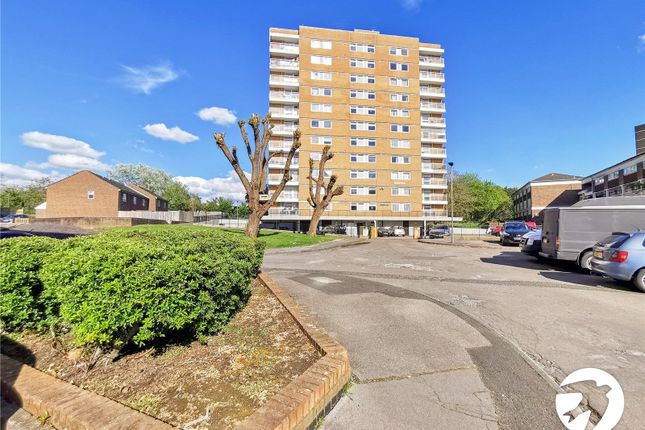 Flat to rent in Hollingbourne Tower, Westwell Close, Orpington