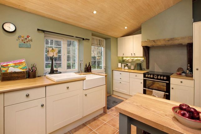 6 Radway Hill, Teignmouth photo 3