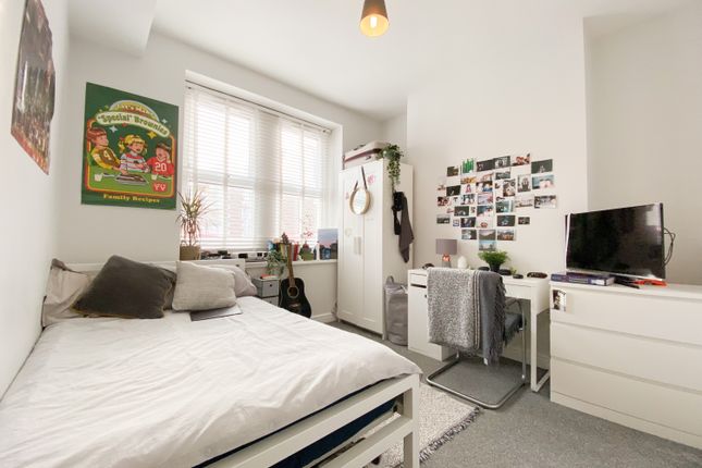 26, Rhymney Terrace, Cardiff photo 3