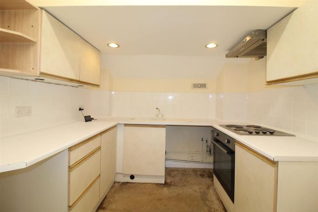 Flat 4, 12, Hulme Street, Southport photo 4