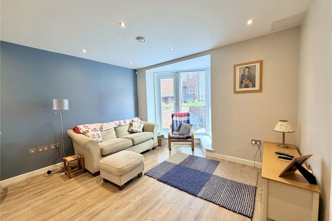 39, Ainslie Place, Hampshire photo 4