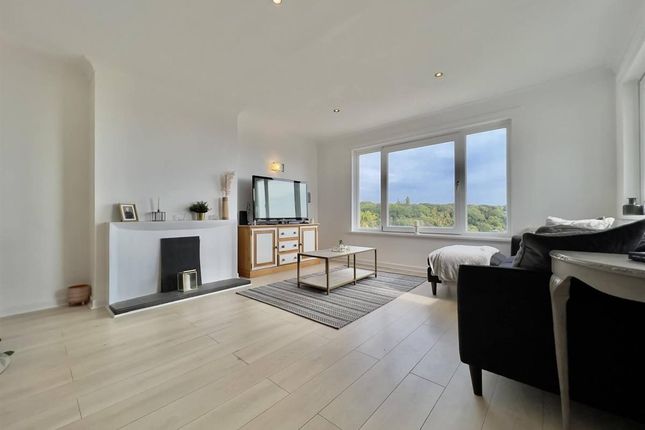 2 Greenfield Road, Paignton photo 4
