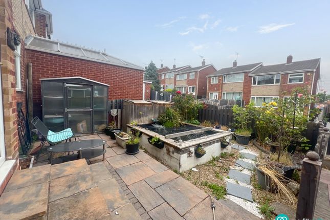 18, Chiltern Rise, Rotherham photo 4
