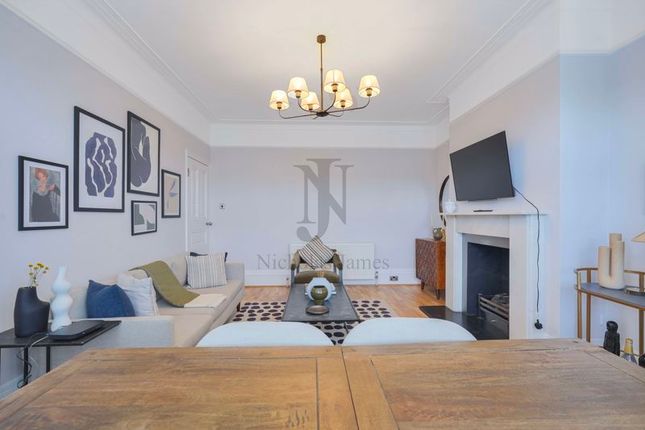 Flat for sale in Cranley Gardens, Palmers Green, London
