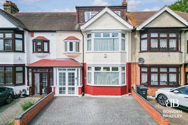 Terraced house for sale in Wanstead Lane, Cranbrook, Ilford