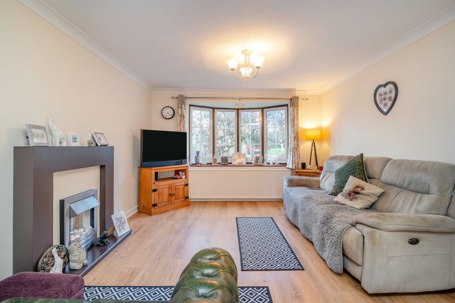 12, Tudor Drive, Chepstow photo 3