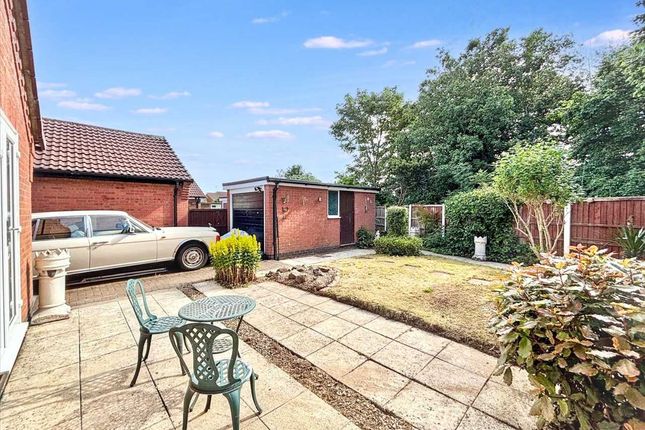 14, Buckingham Close, Kirkby In Ashfield photo 2