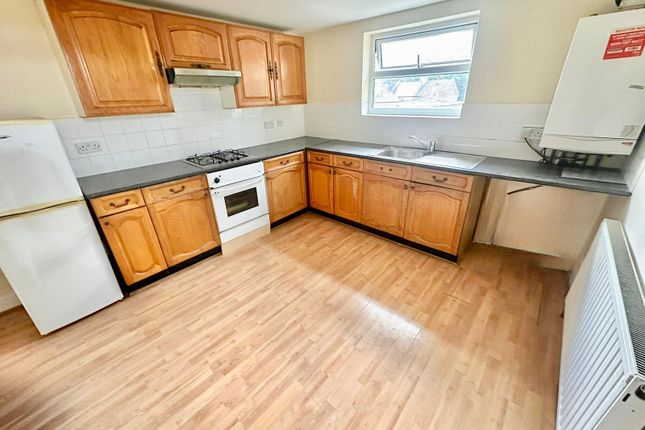 Charming 2-Bedroom Flat Located In The Heart Of Leyton, E10