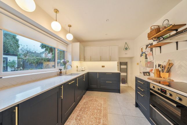 23, Keston Gardens, Keston photo 2