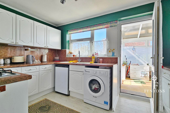 11, Pulpitfield Close, Walton On The Naze photo 2