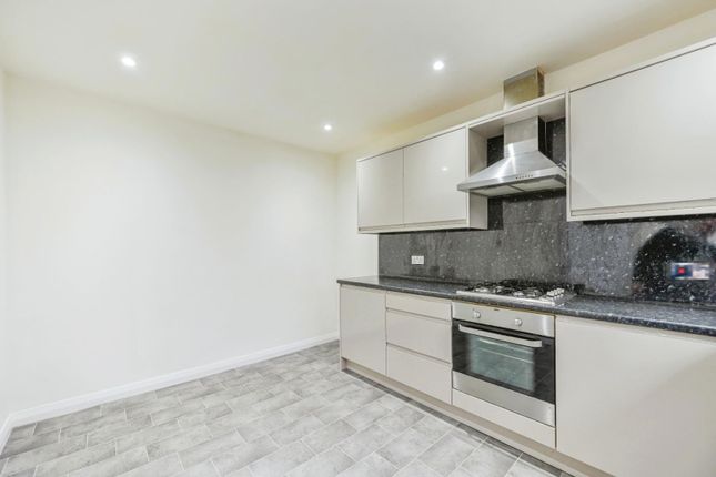 44, Bracken Way, Rugeley photo 4