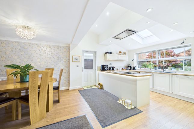 21, Longwood Road, York photo 2