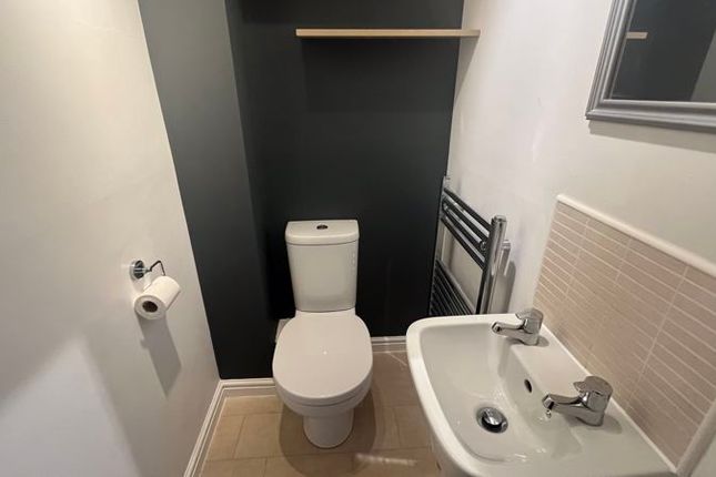 21, Mirabelle Way, Doncaster photo 3