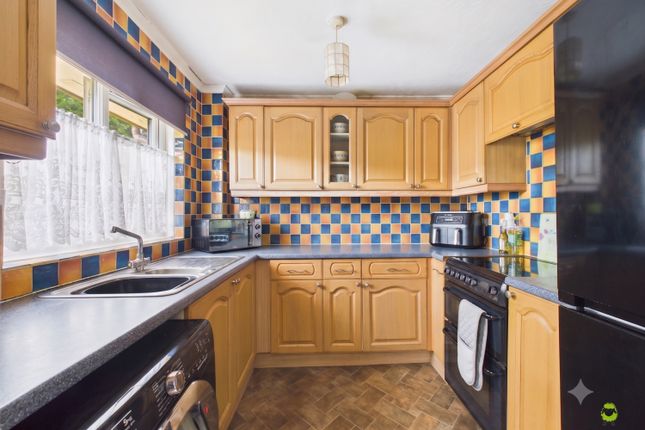 Flat 8, Belvedere Court, Laymarsh Close, Belvedere photo 5