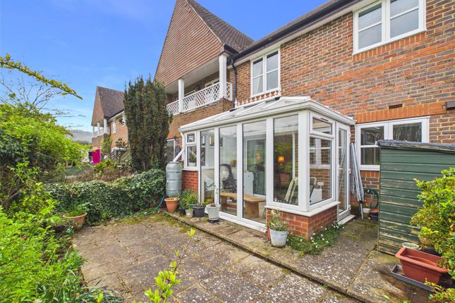 14, Hill Farm Court, Oxfordshire photo 2