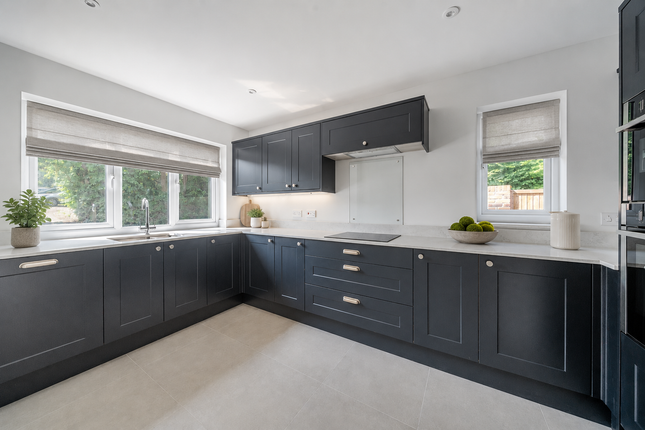 No. 1, Pentire Place, Farnham photo 4