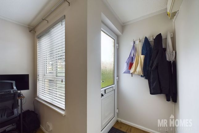 Flat for sale in Oxwich Close, Fairwater, Cardiff